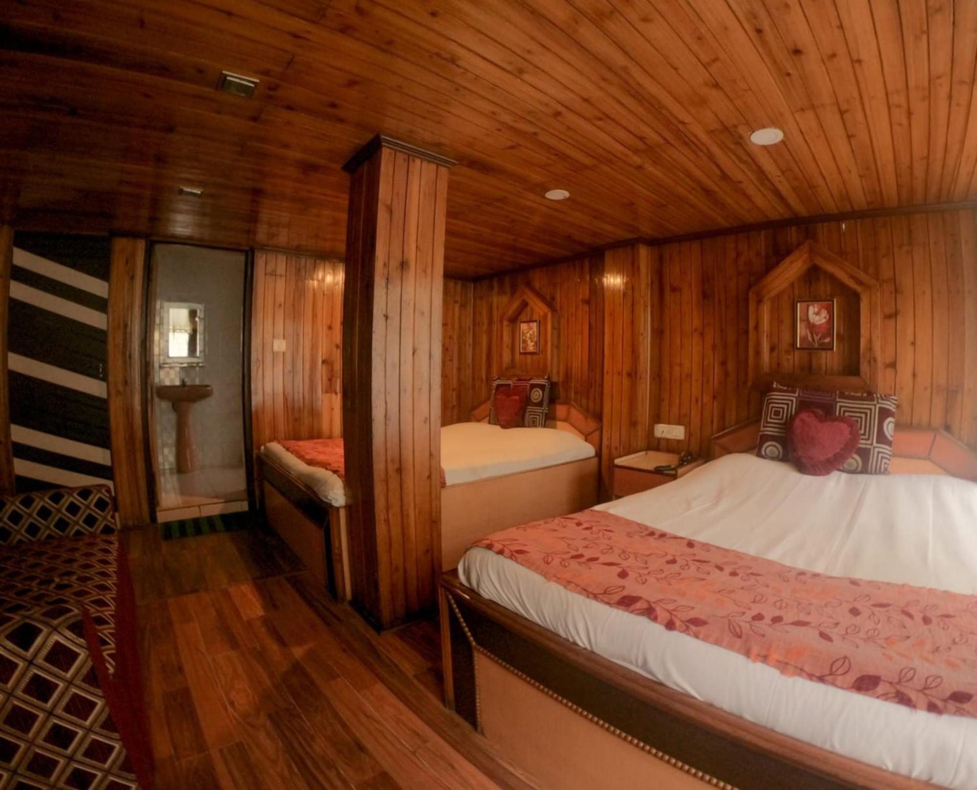 Grg Broadway Mall Road Darjeeling By Royal Collection Hotel Zewnętrze zdjęcie